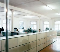 USM Haller ist ein
Investitionsschutz,
es macht alle
Veränderungen
einfach mit.
Hans Ott, CEO update AG. Im Bild: USM Haller Highboard X..XL USM Haller ist ein
Investitionsschutz,
es macht alle
Veränderungen
einfach mit.
Hans Ott, CEO update AG. Im Bild: USM Haller Highboard X..XL