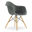 Eames Plastic Armchair RE DAW, Granitgrau, Mit Sitzpolster, Dunkelgrau, Standardhöhe - 43 cm, Ahorn gelblich
