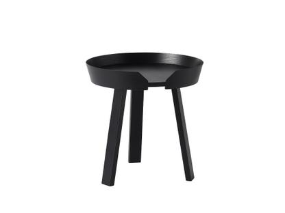 Around Coffee Table Klein (H 46 x Ø 45 cm)|Esche schwarz