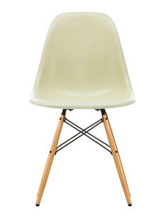 Eames Fiberglass Chair DSW Eames parchment|Esche honigfarben