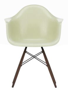 Eames Fiberglass Armchair DAW Eames parchment|Ahorn dunkel