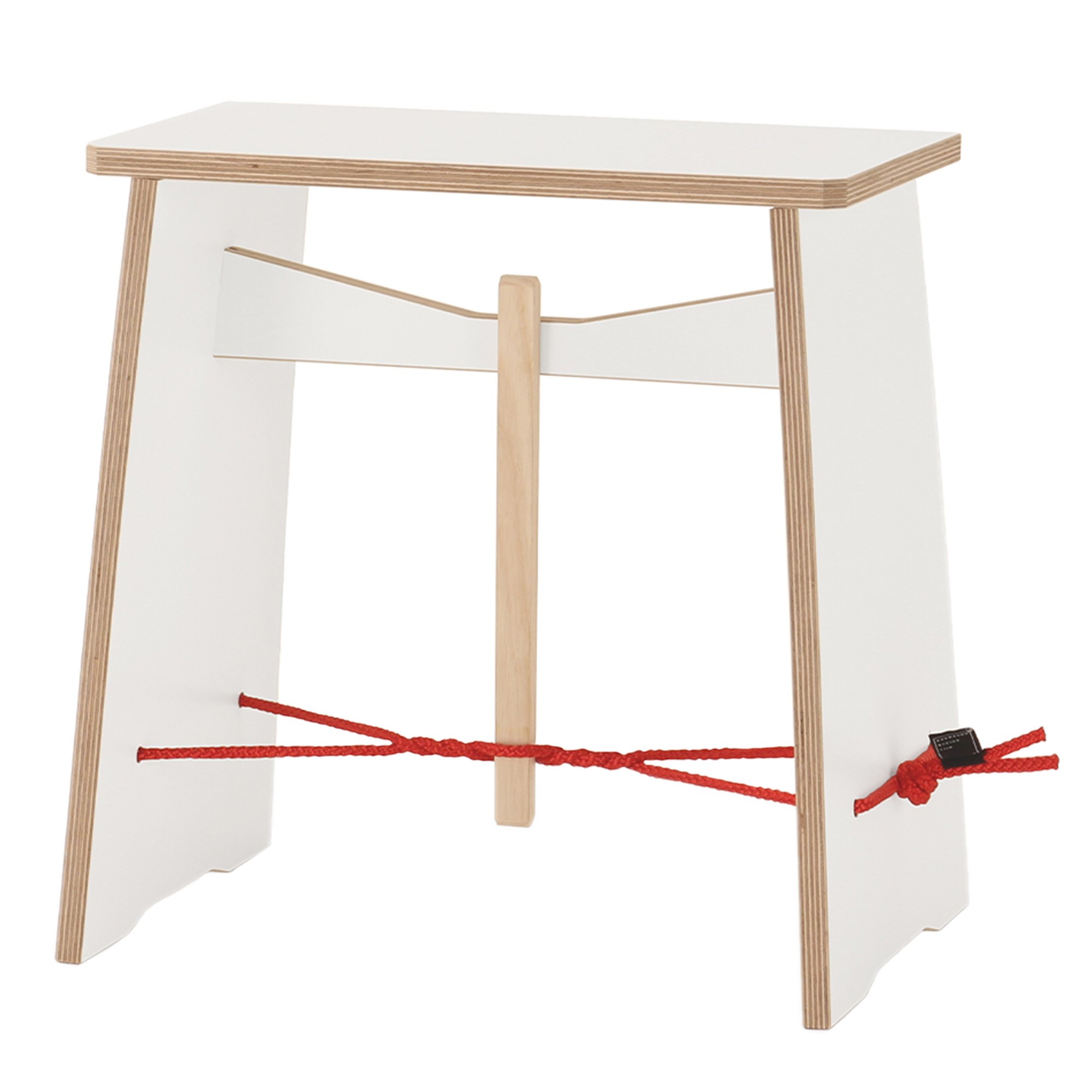 Max Hocker Strammer Max Hocker, Weiß | Nils Holger Moormann | Hocker ...