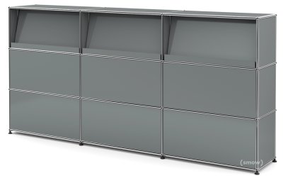 USM Haller Theke Typ 2 (mit Schrägtablaren), Mittelgrau RAL 7005, 225 cm (3 Elemente), 35 cm