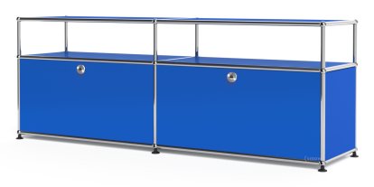 USM Haller Lowboard L mit Aufbau, individualisierbar, Enzianblau RAL 5010, Mit 2 Klappen, Mit Kabeldurchlass unten mittig