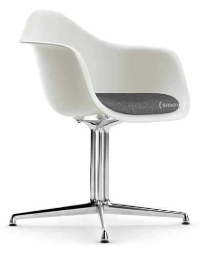 Eames Plastic Armchair RE DAL, Weiß non-RE, Mit Sitzpolster, Nero / elfenbein, Aluminium poliert, Neue Sitzhöhe (43,0 cm)