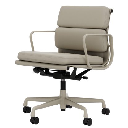 Soft Pad Chair EA 217, Aluminium pulverbeschichtet kreidefarben, Leder Standard Ton, Plano pergamentcreme-weiß