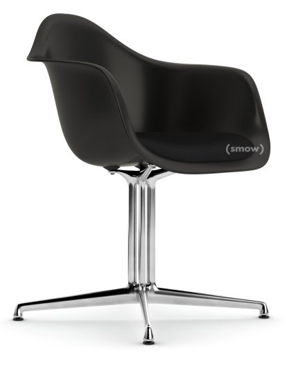 Eames Plastic Armchair DAL, Tiefschwarz, Mit Sitzpolster, Nero, Aluminium poliert, Neue Sitzhöhe (43,0 cm)