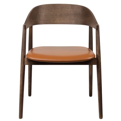 AC2 Armlehnstuhl, Eiche geräuchert, matt lackiert, Mit Sitzpolster, Leder cognac