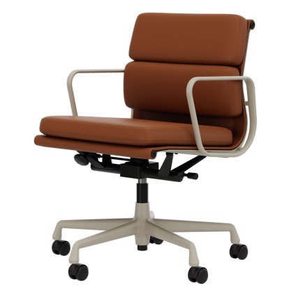 Soft Pad Chair EA 217, Aluminium pulverbeschichtet kreidefarben, Leder Standard cognac, Plano cognac
