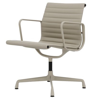 Aluminium Chair EA 107 / EA 108, EA 108 - drehbar, Aluminium pulverbeschichtet kreidefarben, Leder (Standard), Ton