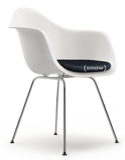 Eames Plastic Armchair RE DAX, Weiß non-RE, Mit Sitzpolster, Dunkelblau / elfenbein, Standardhöhe - 43 cm, Verchromt